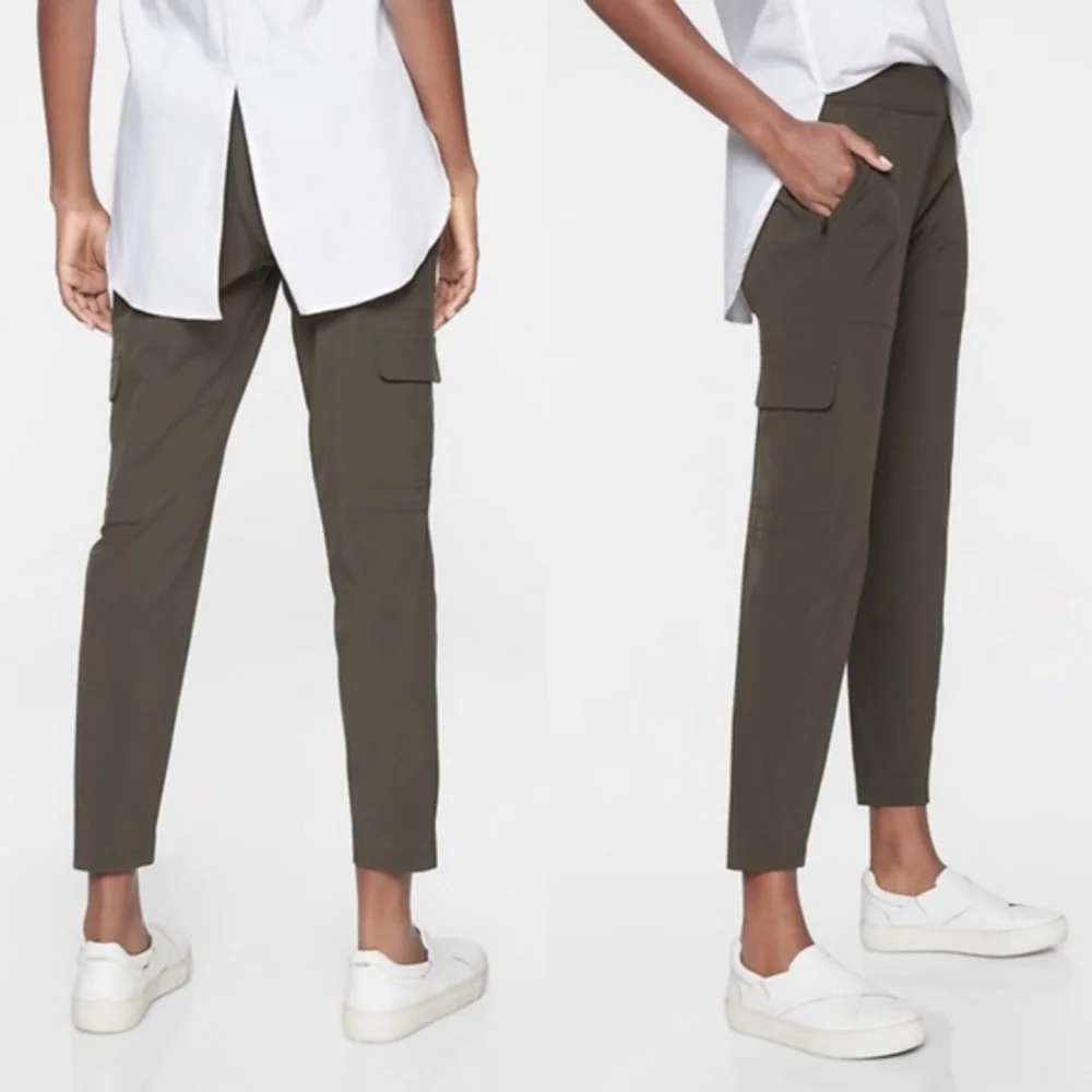 Athleta Chelsea Cargo Pant in Arbor Olive